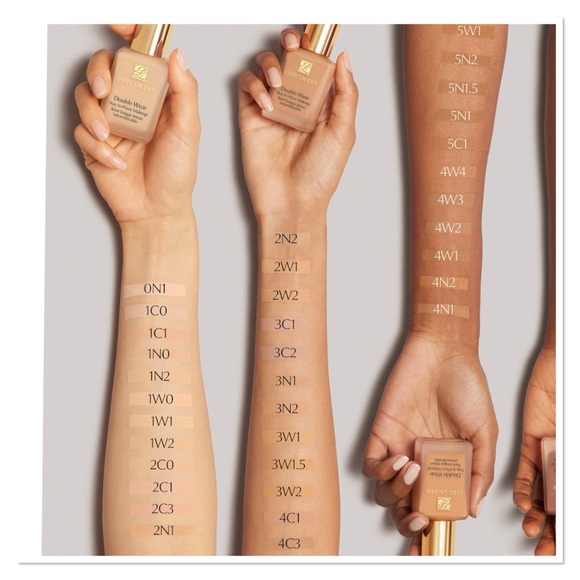 ESTÉE LAUDER Double Wear Stay-in-Place Foundation - Picture 5 of 12